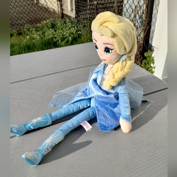 ✓Ty Disney Frozen Elsa II plush doll - Picture 7 of 11